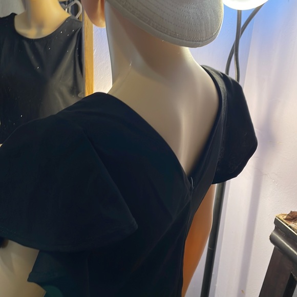 H&M Ruffles, Asymmetrical Hem Black Dress size Large - Picture 3 of 9